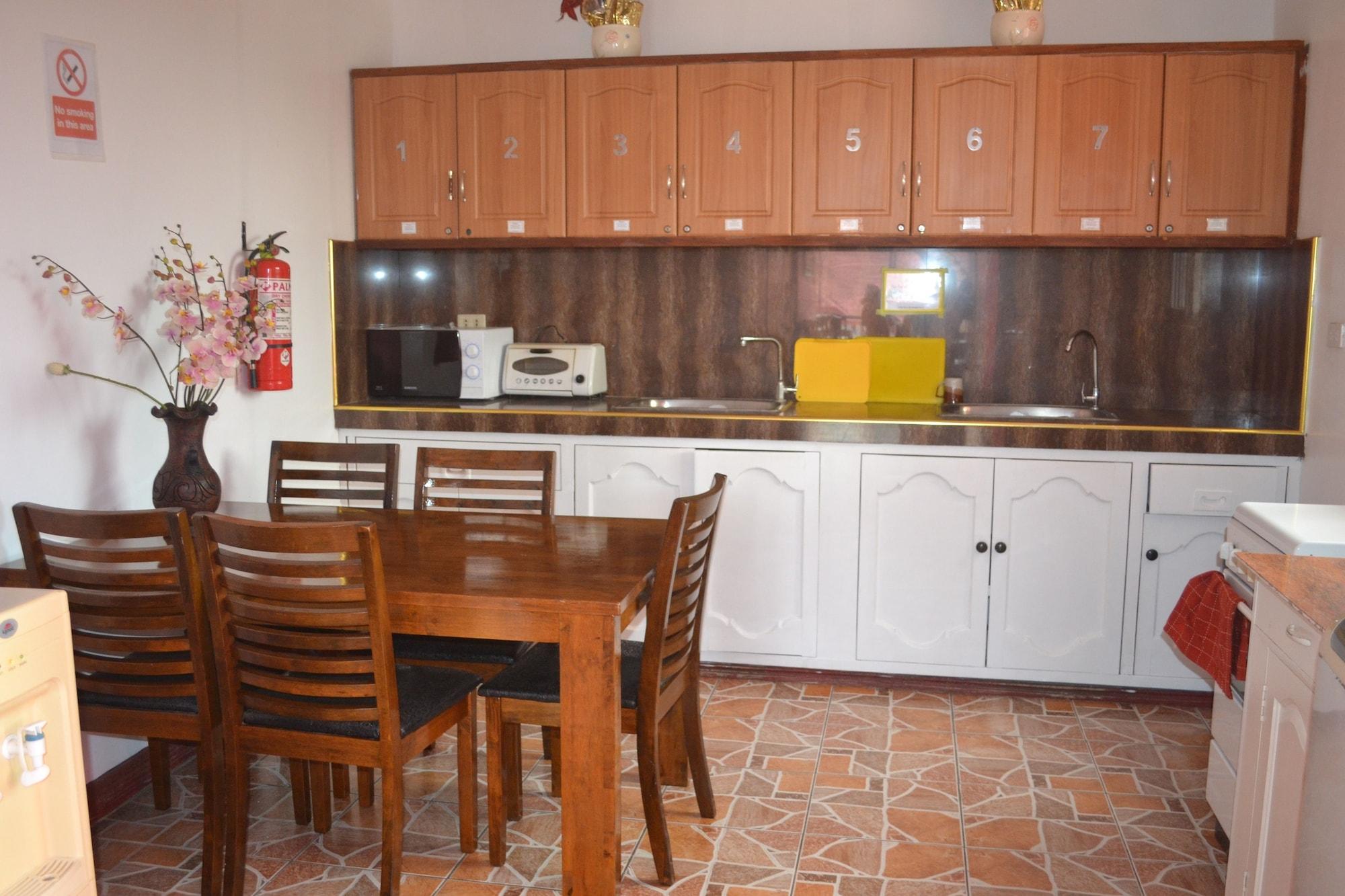 Villa Prescilla Dumaguete City Экстерьер фото