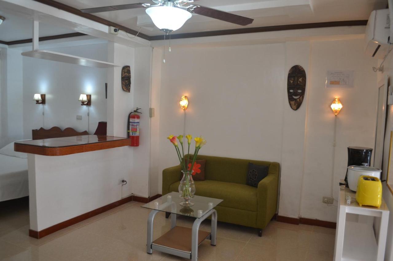 Villa Prescilla Dumaguete City Экстерьер фото